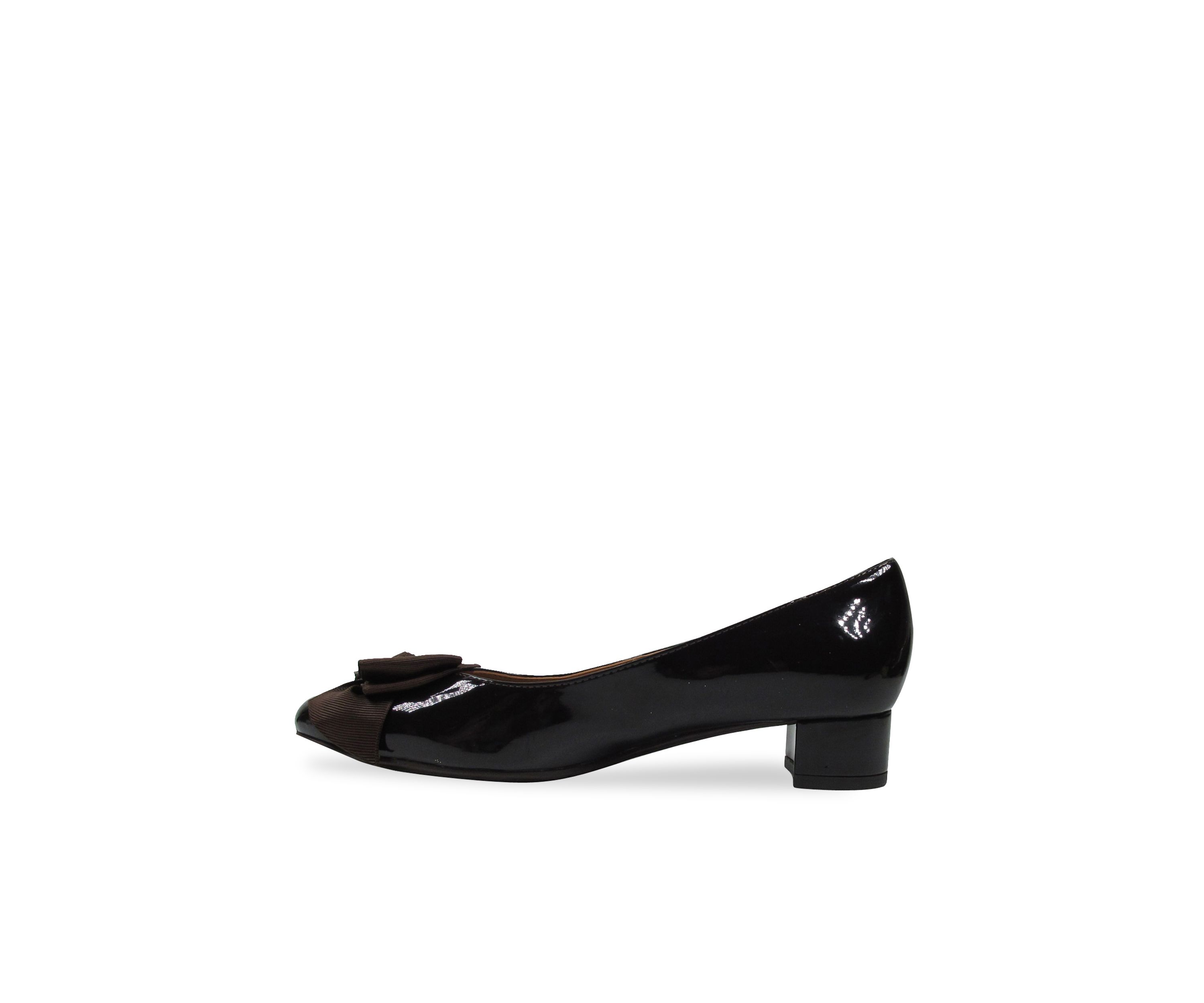 Cameo Pumps