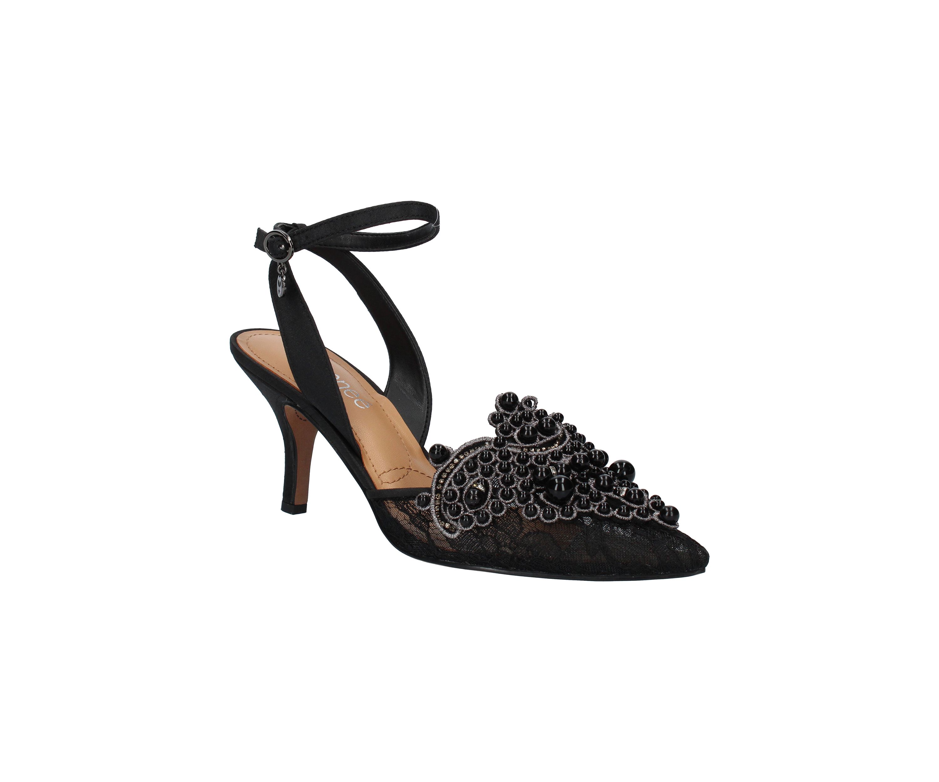 Desdemona Heels