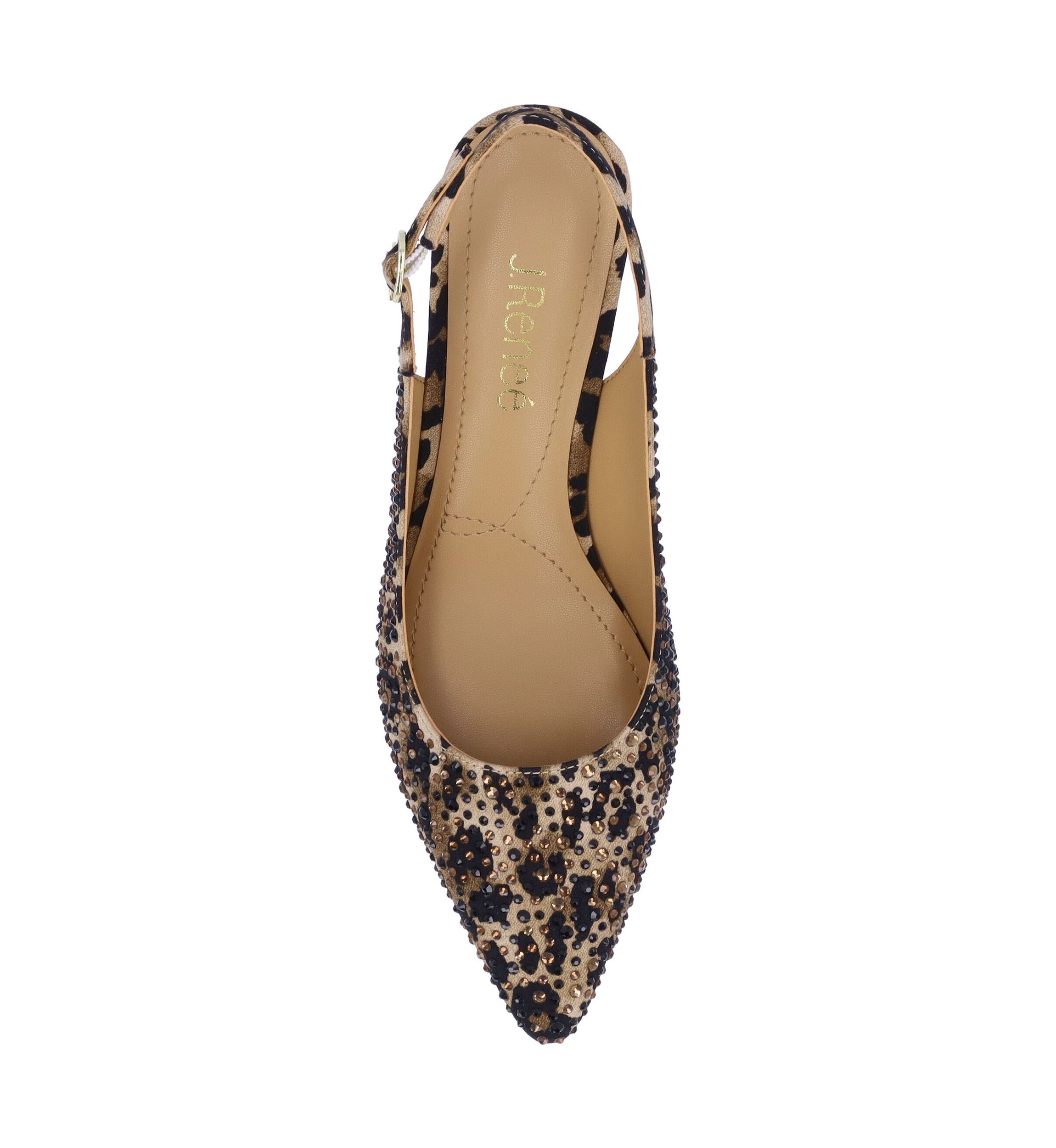 Ferryanne Pumps
