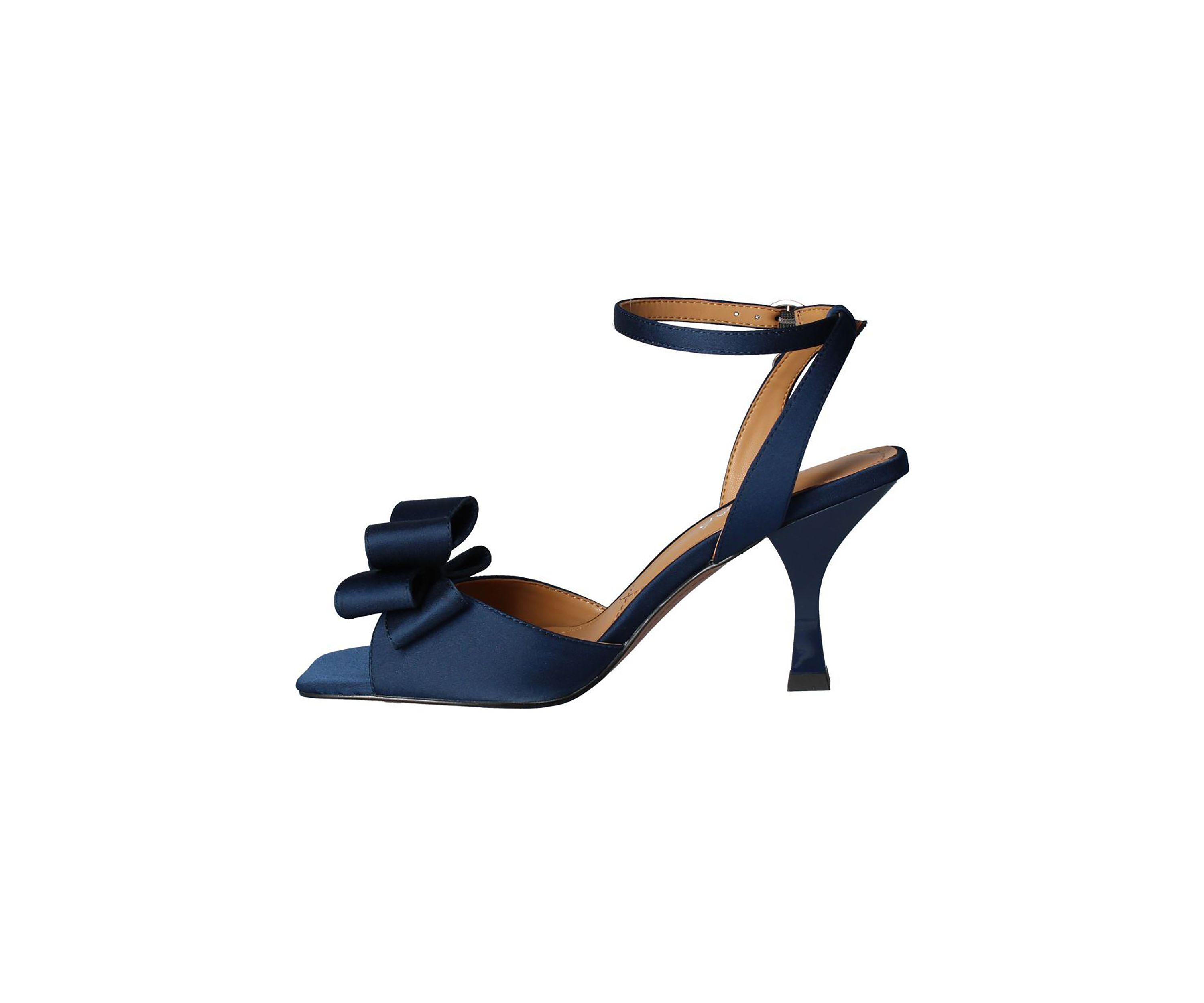 Nishia Sandals
