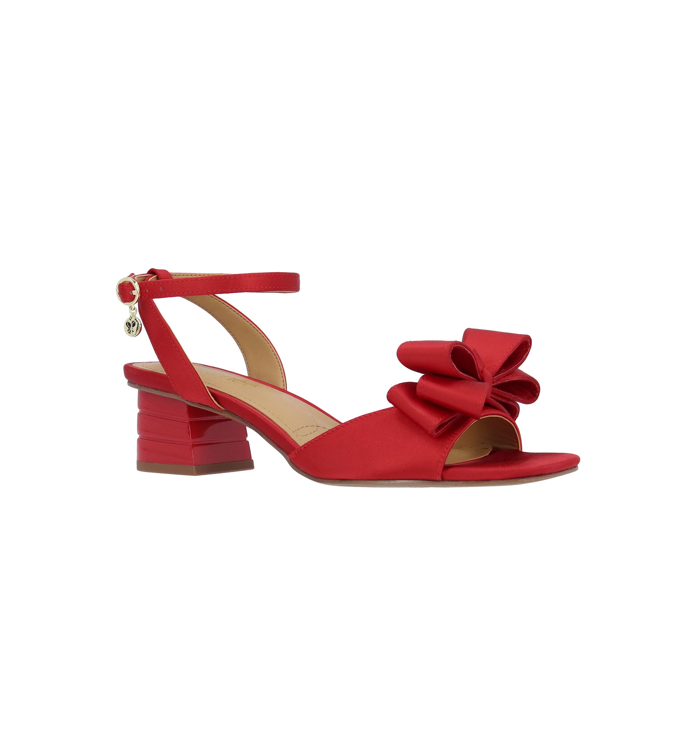 Novela Sandals