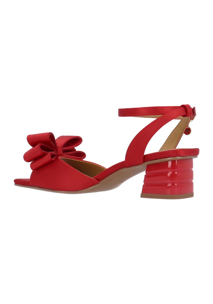 Novela Sandals