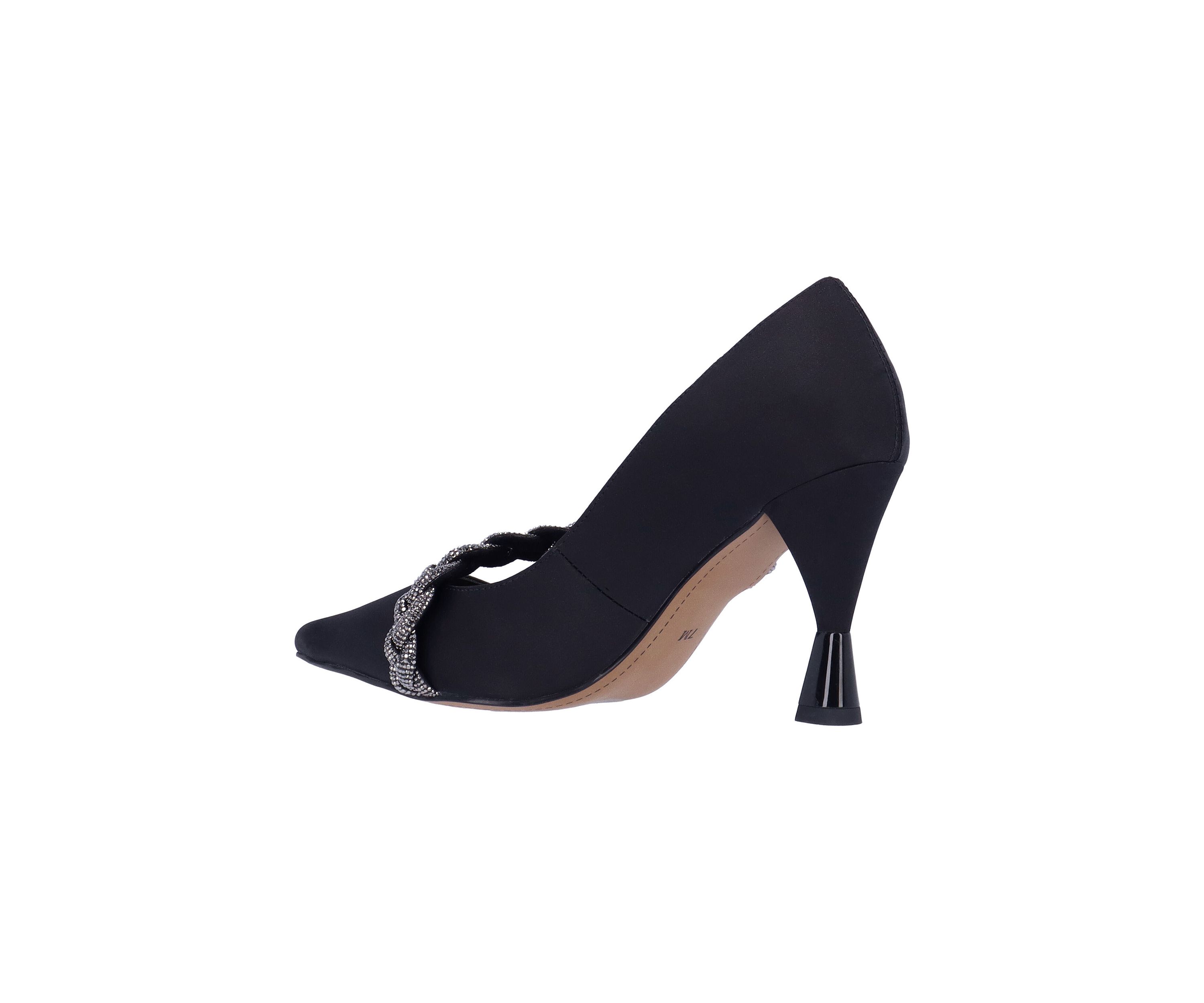 Nyomee Heels