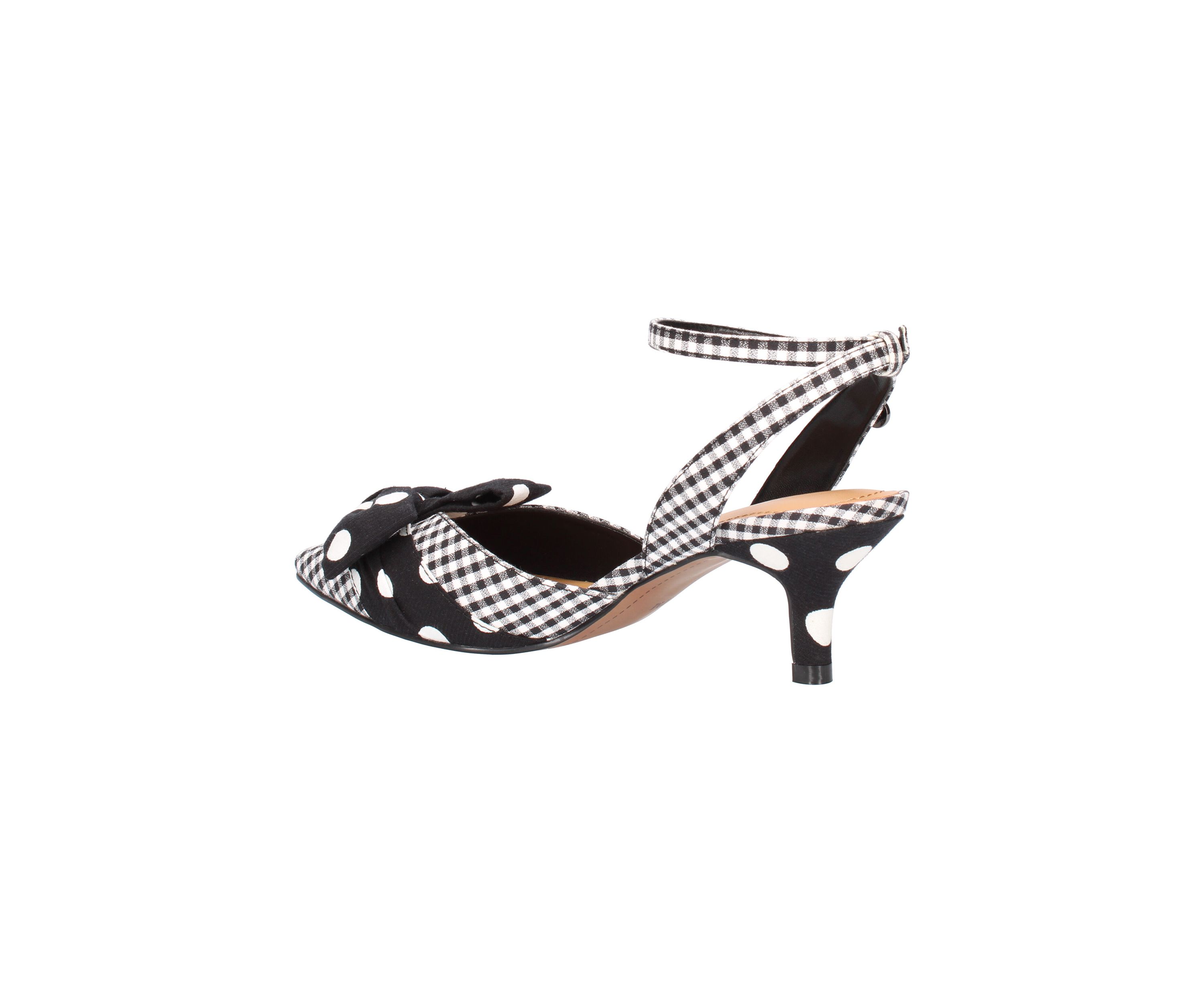 Yemelia Heels