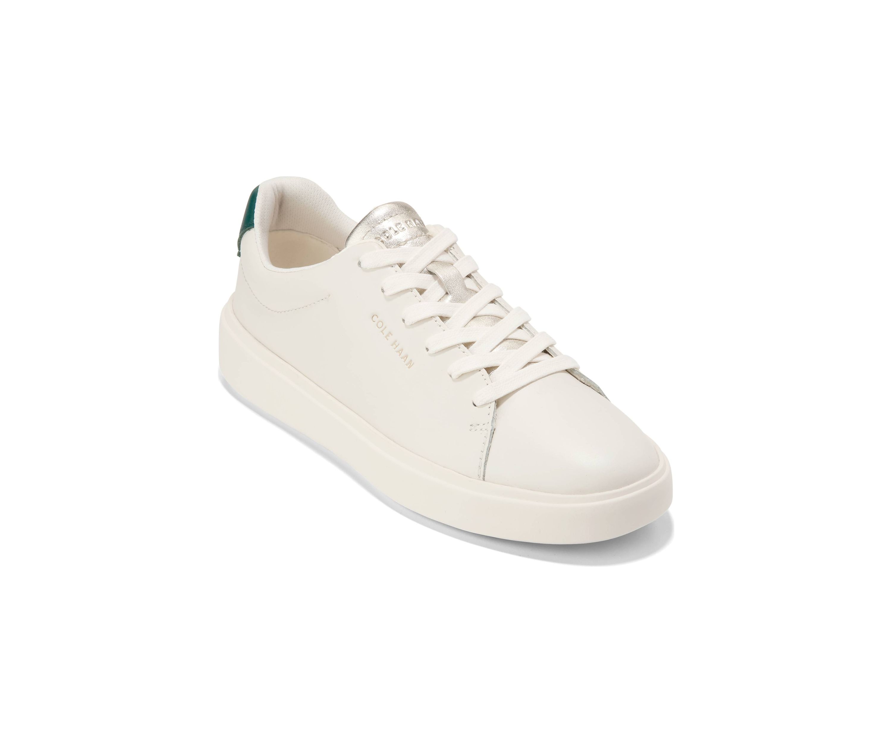 Grand Crosscourt Traveler Sneakers