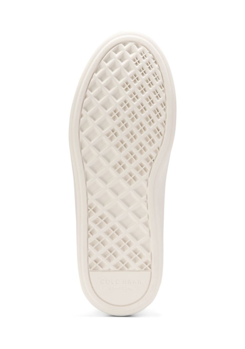 Grand Crosscourt Traveler Sneakers