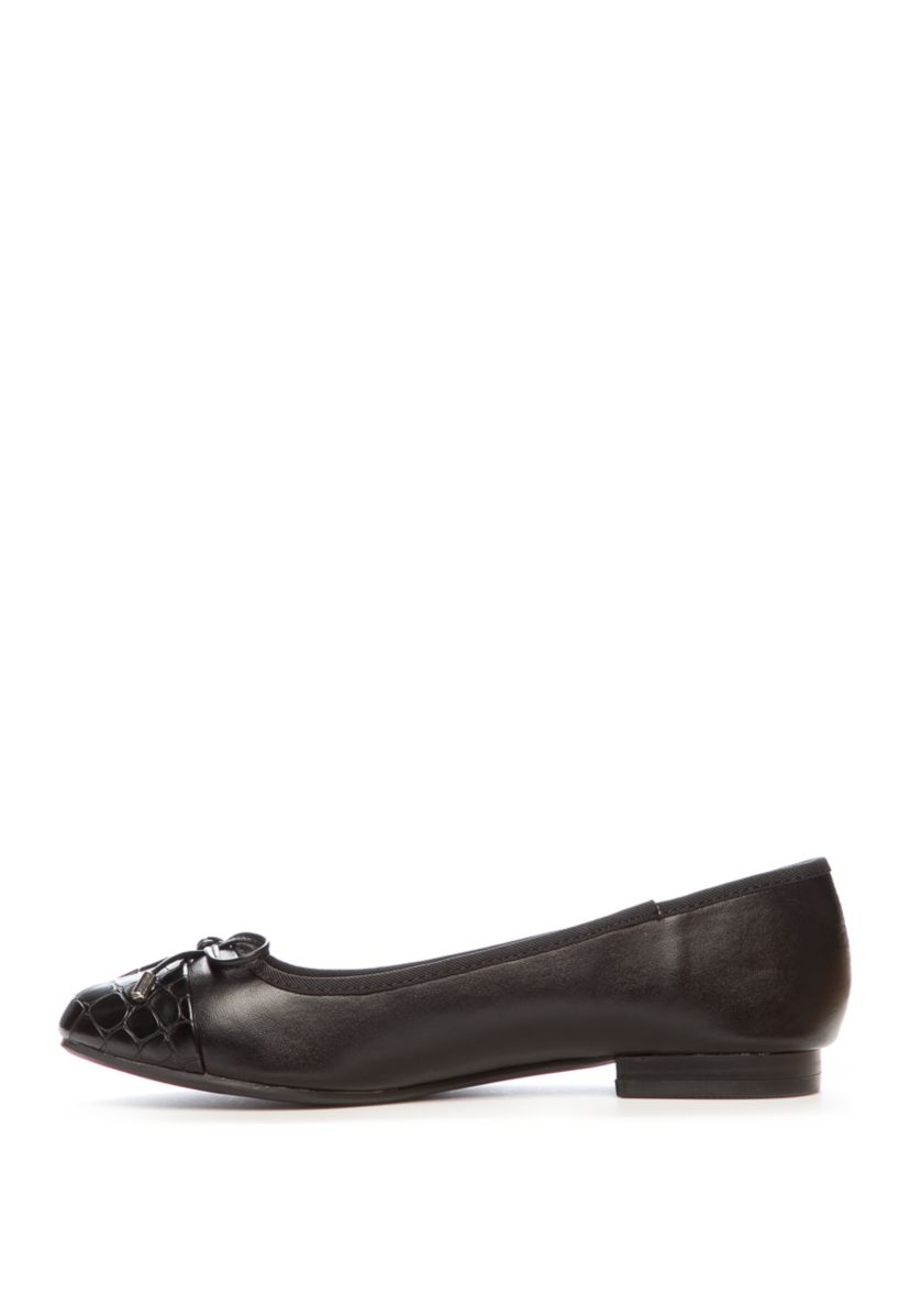 Livey Square Toe Flats