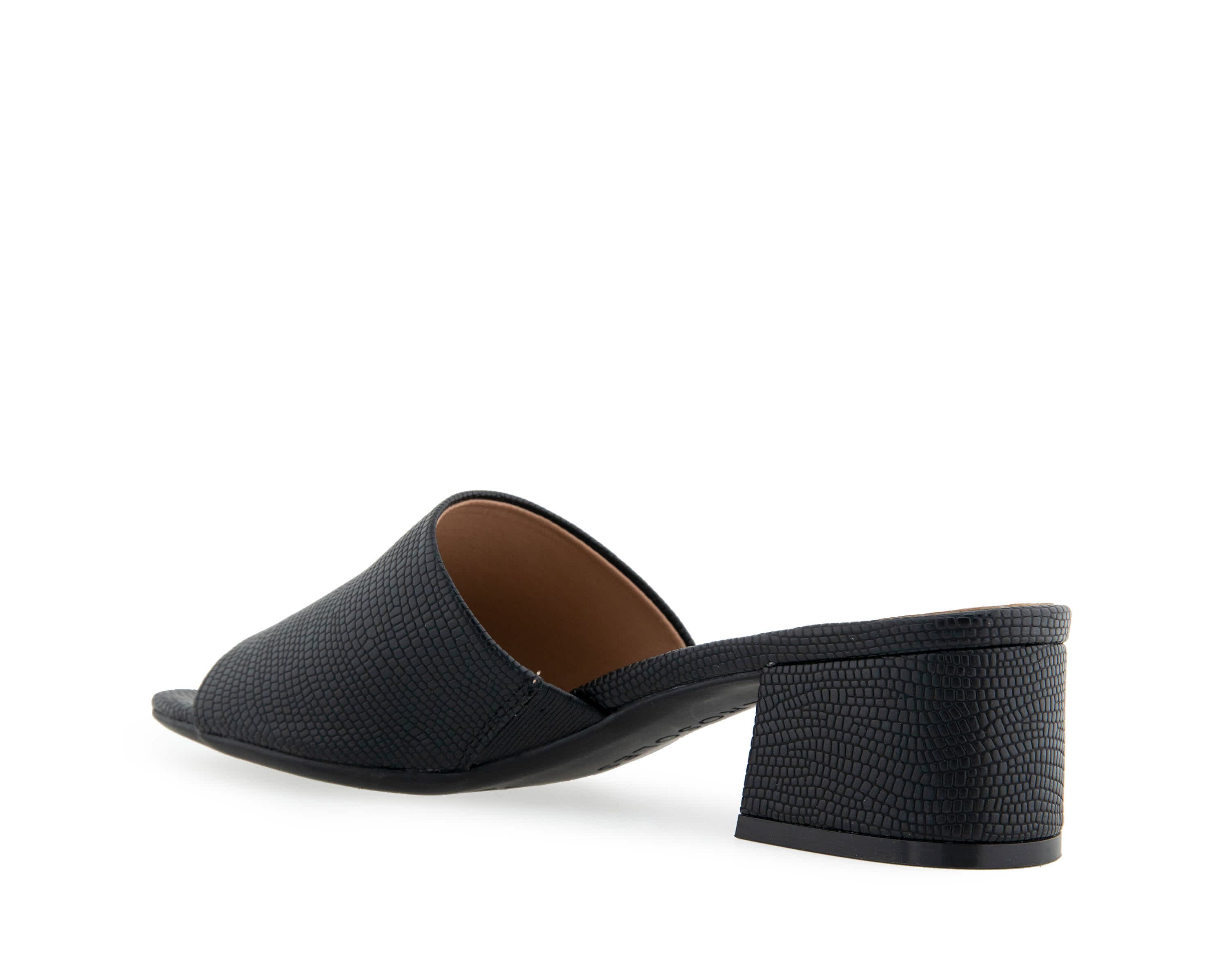 Como Slide Sandals