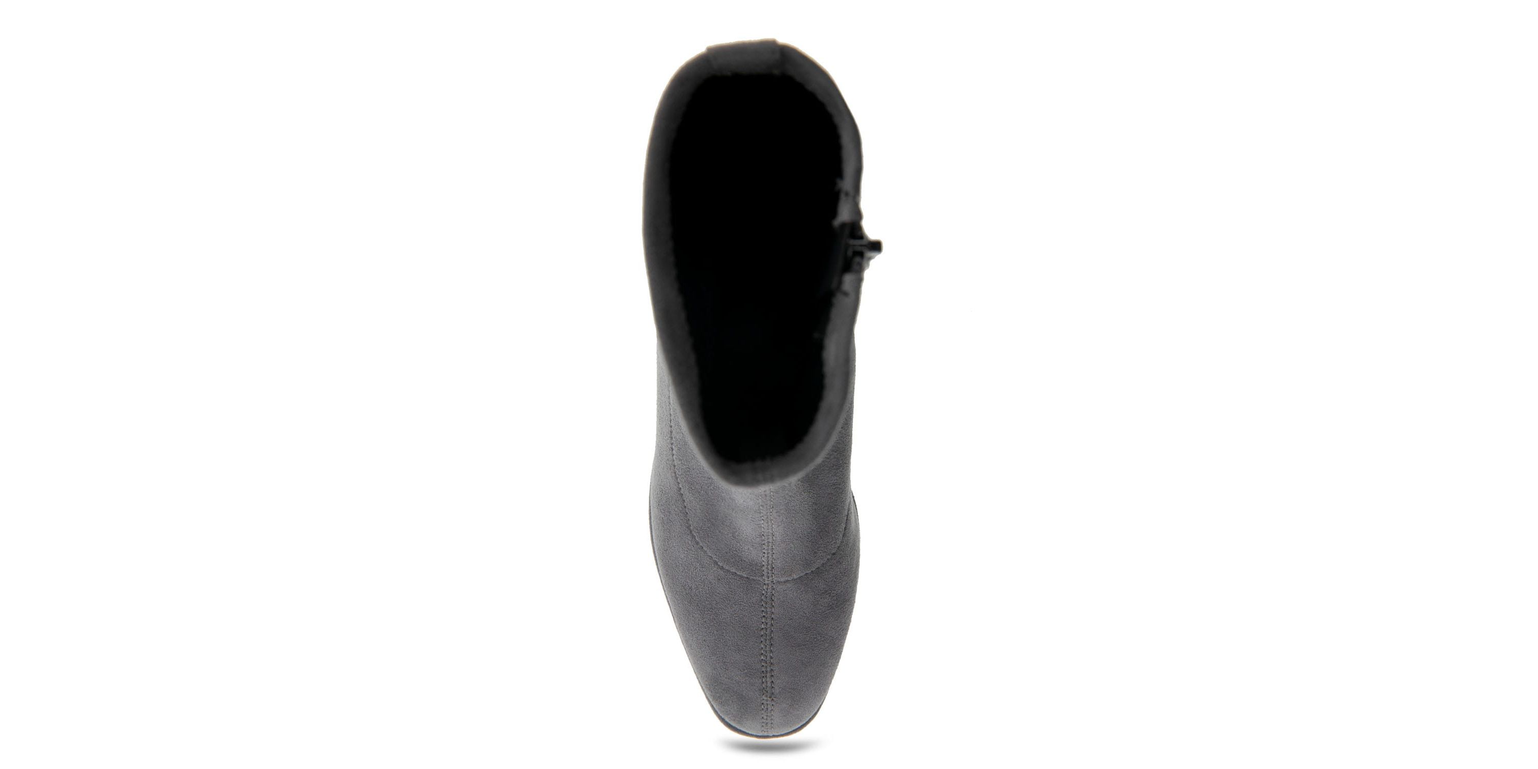 Anouk Wedge Bootie