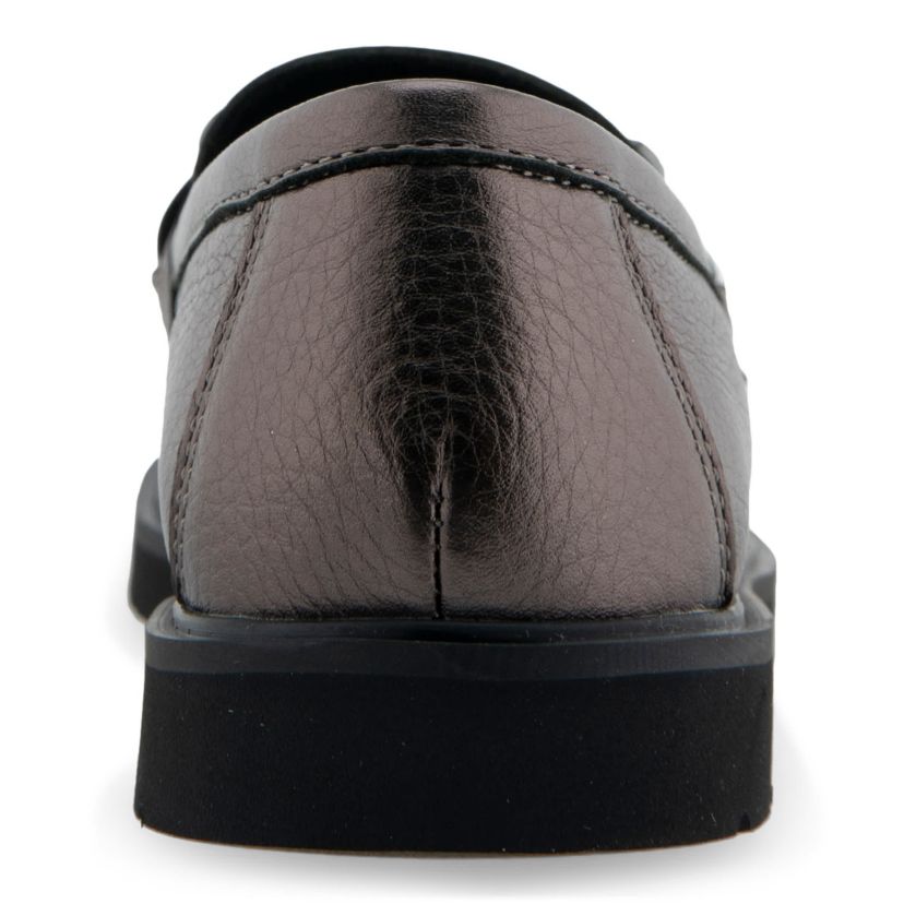 Beckett Loafer Flat
