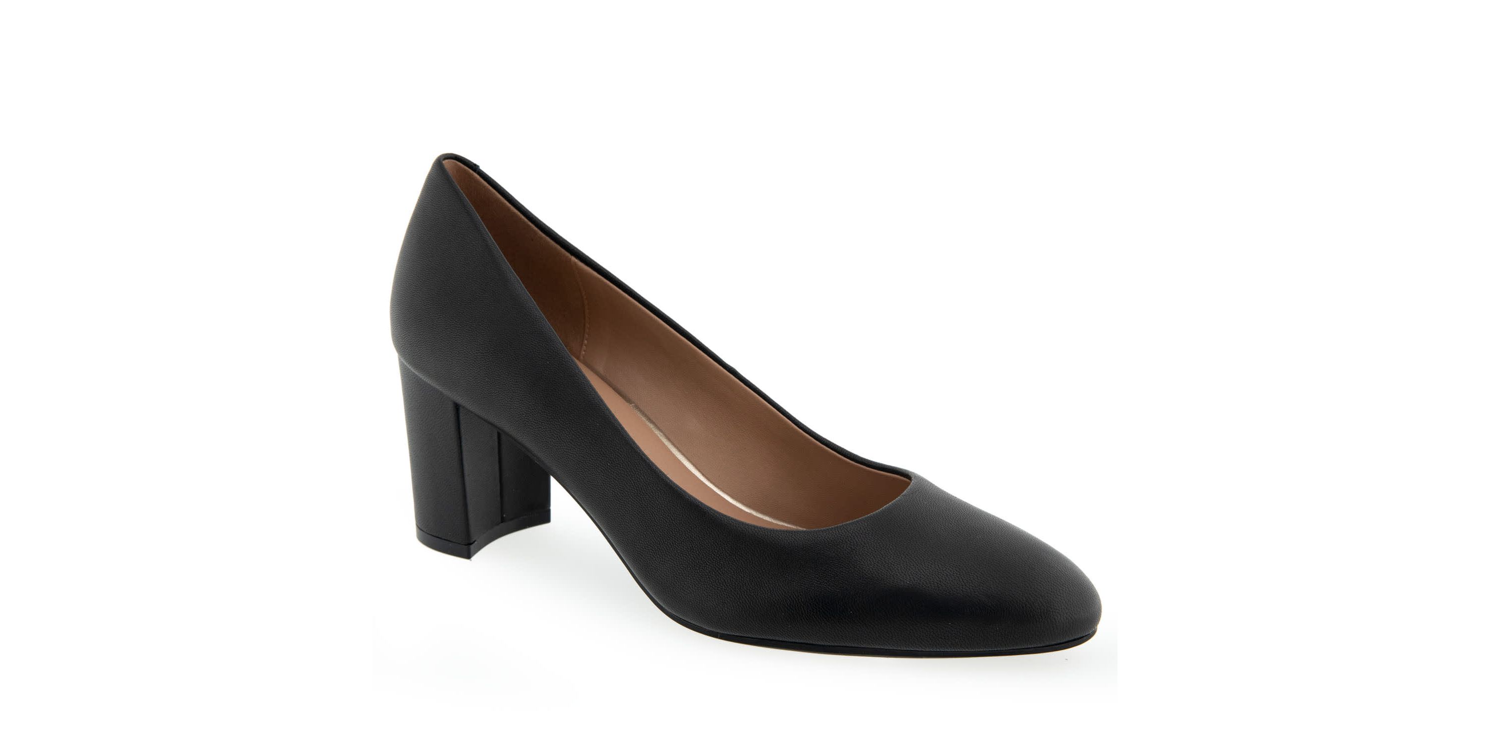 Betsy Pumps