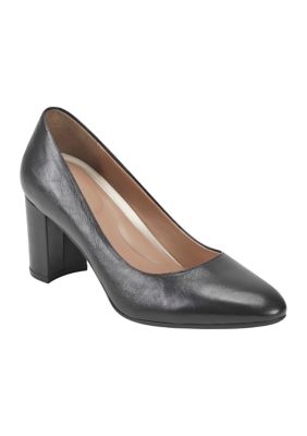 Bette Pumps