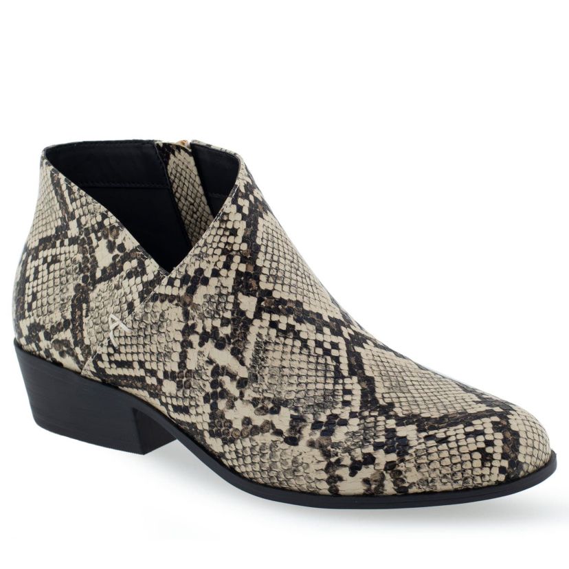 Aerosoles Cayu Ankle Bootie