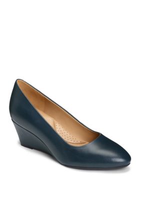 aerosoles inner circle