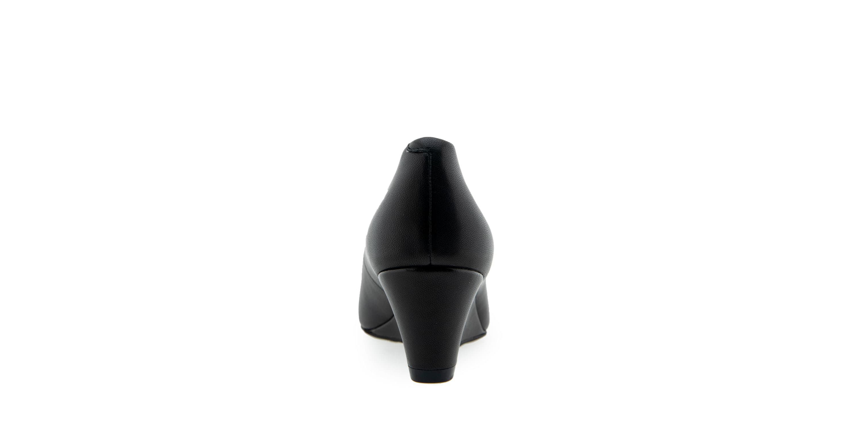 Aerosoles Iris Pump