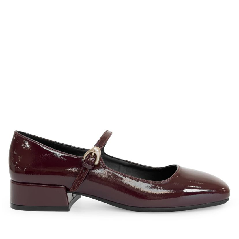 Isannah Maryjane Heel