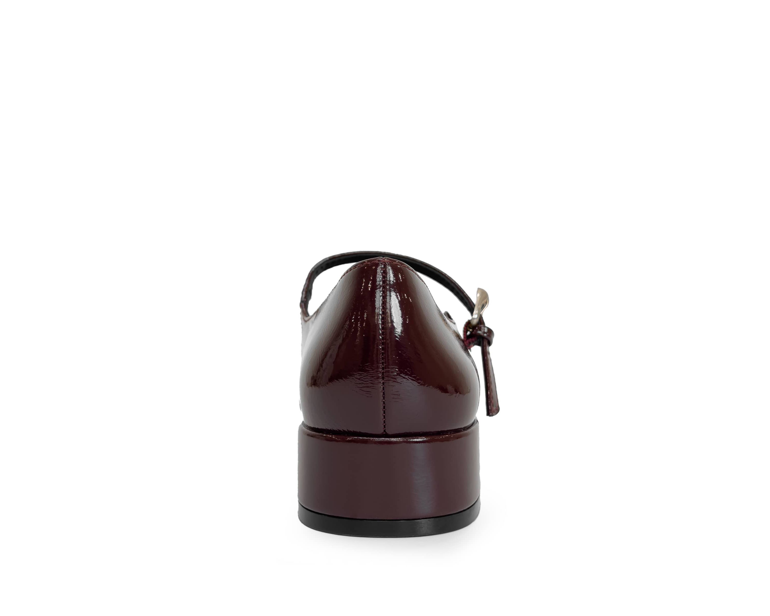 Isannah Maryjane Heel