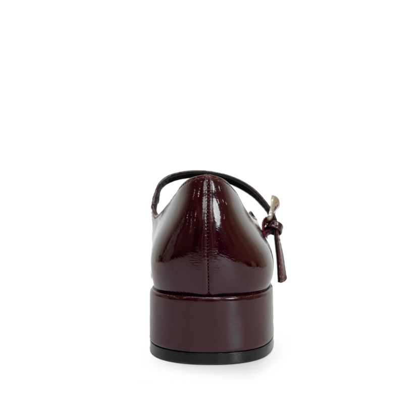 Isannah Maryjane Heel