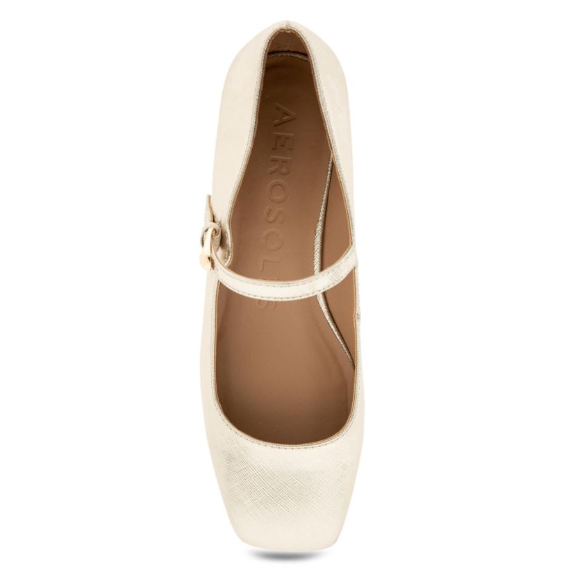Isannah Maryjane Heel