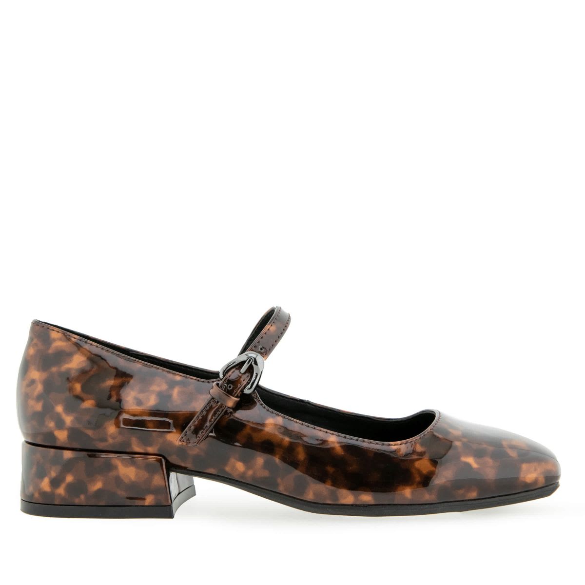 Isannah Maryjane Heel