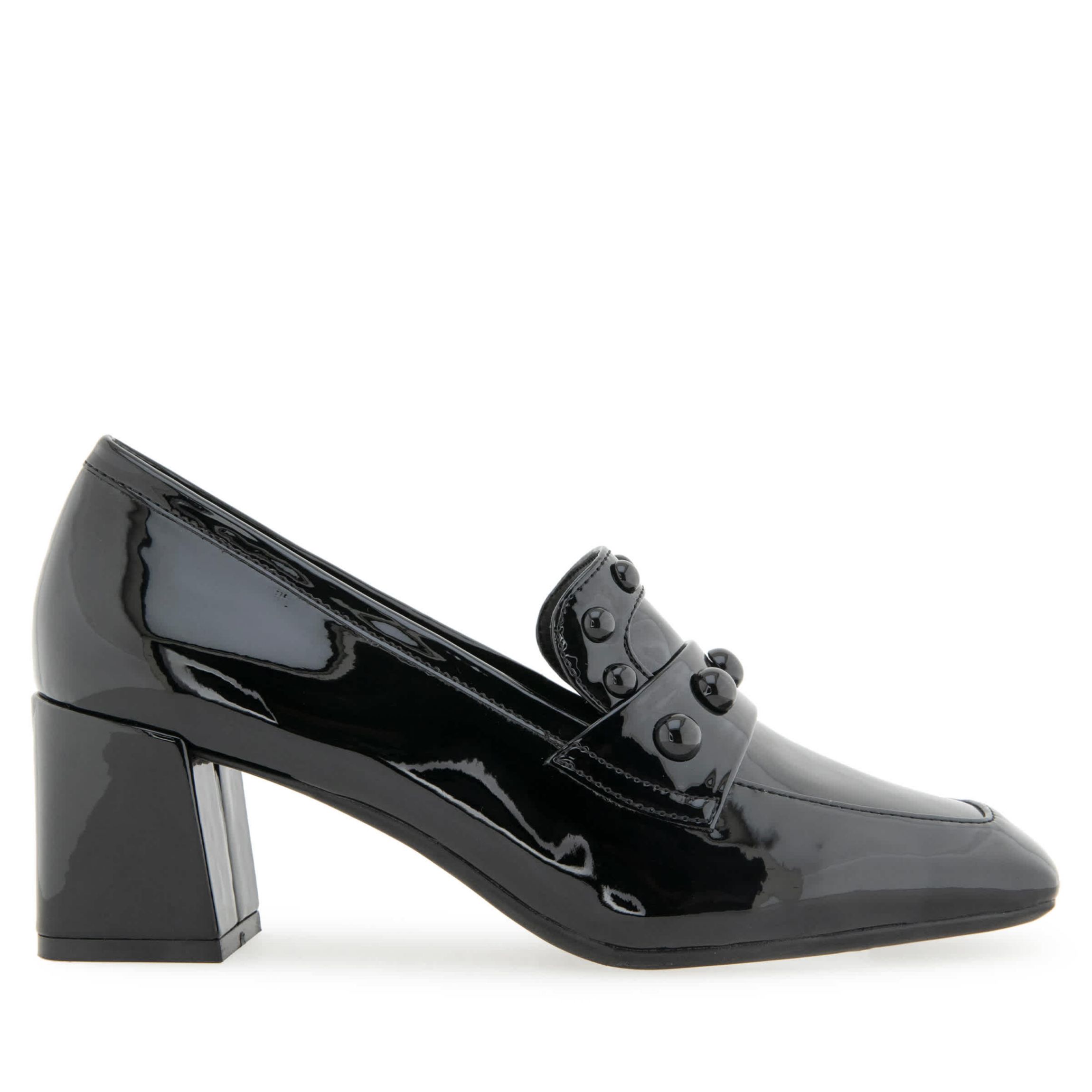 Izell Tailored Pump