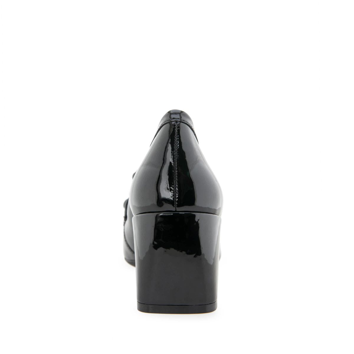 Izell Tailored Pump