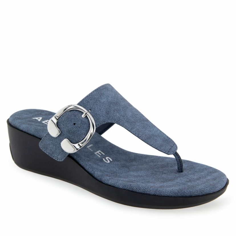 Izola Wedge Sandals
