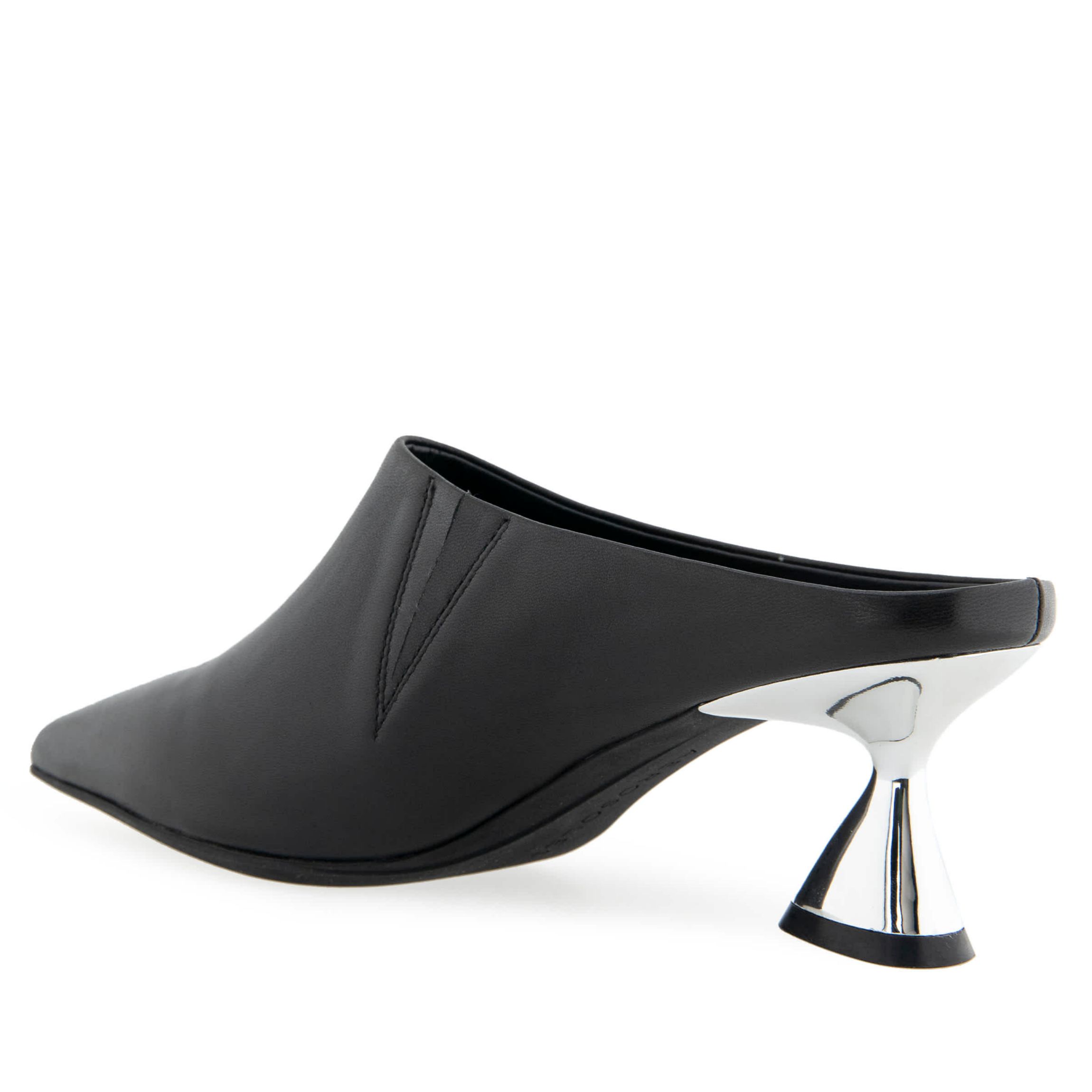 Jama Slip-On Mules