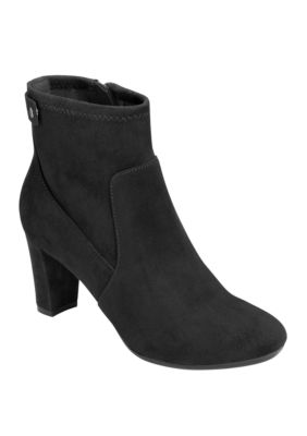 leather climbing boots