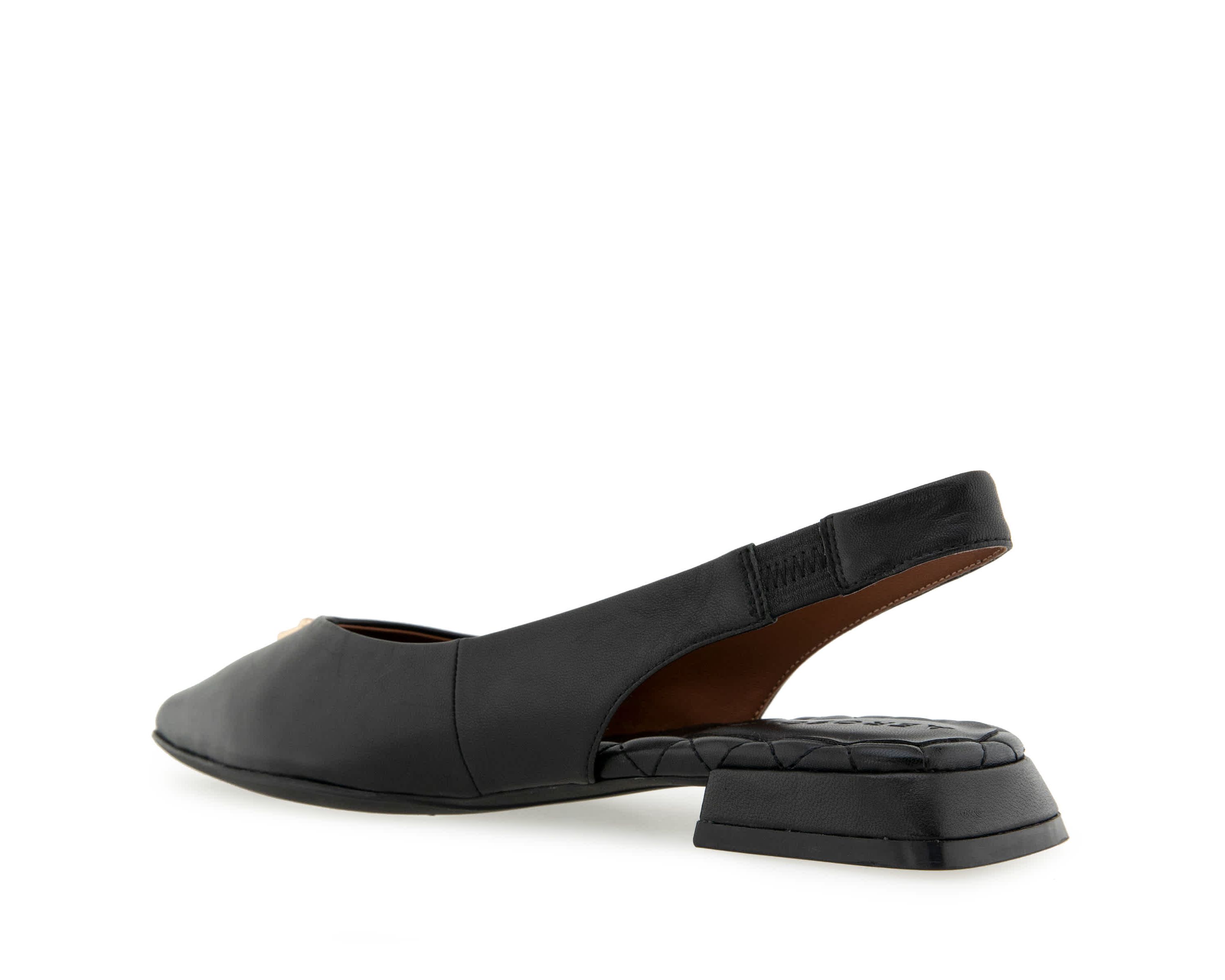 Nayana Slingback Flats