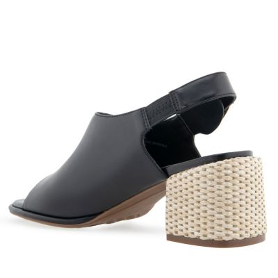 Nora Chunky Heel