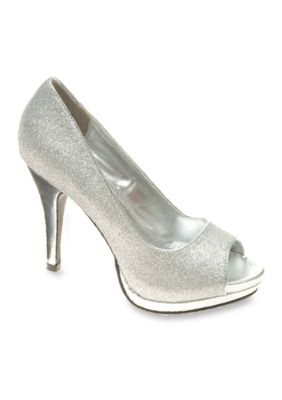 Rampage Gracee Pump | Belk