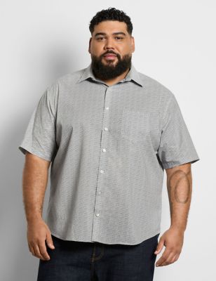 Van Heusen Men's Big & Tall Short sleeve button defense shirt, LT