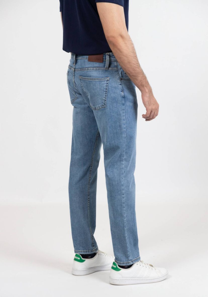 Light Wash Slim Fit Jeans - Ultra