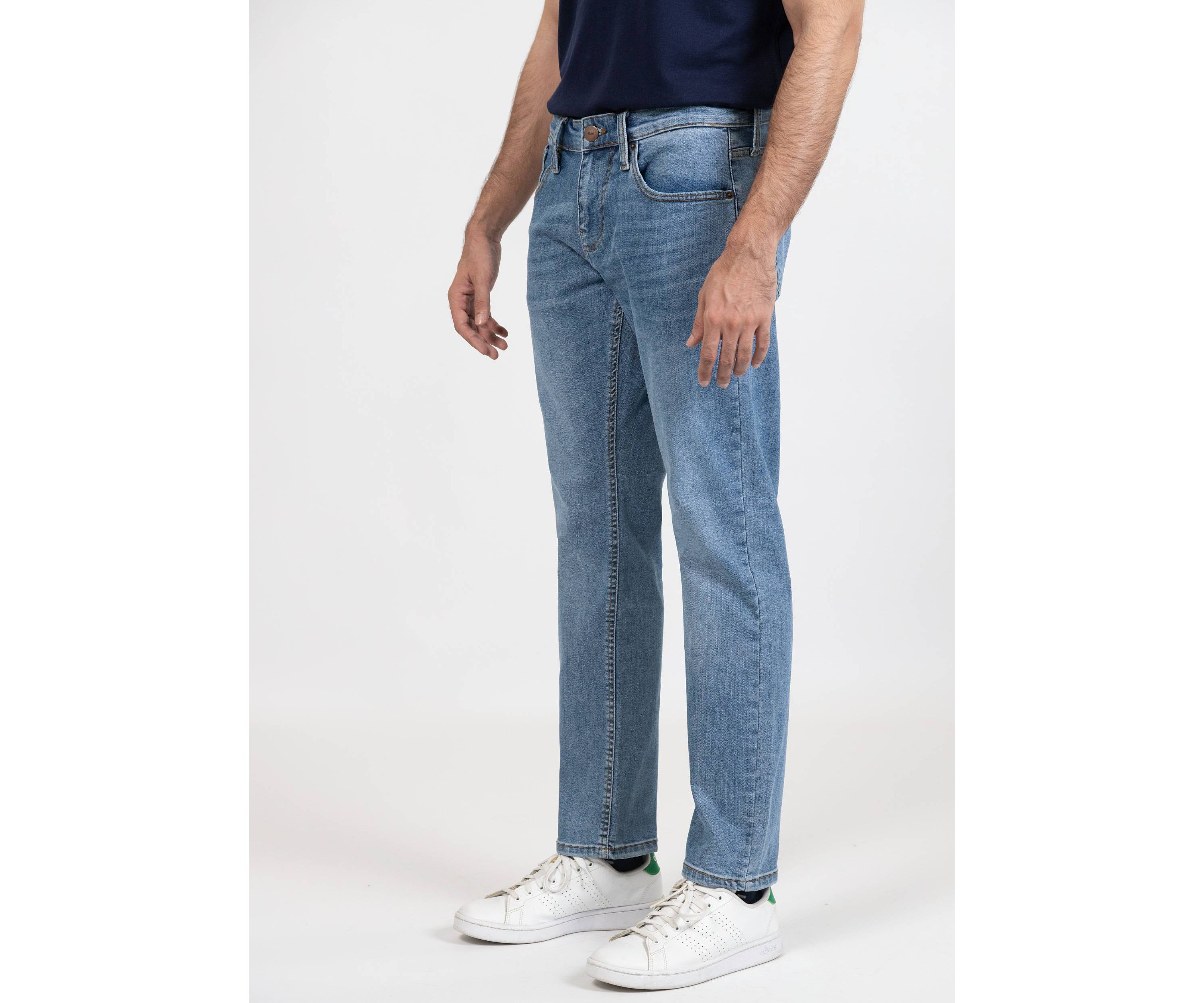 Light Wash Slim Fit Jeans - Ultra