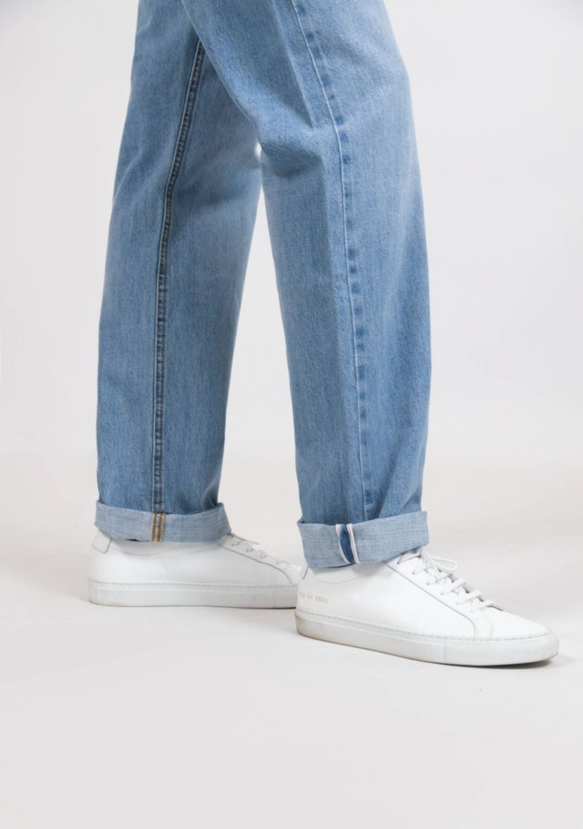Light Wash Slim Straight Selvedge Jeans - Stud