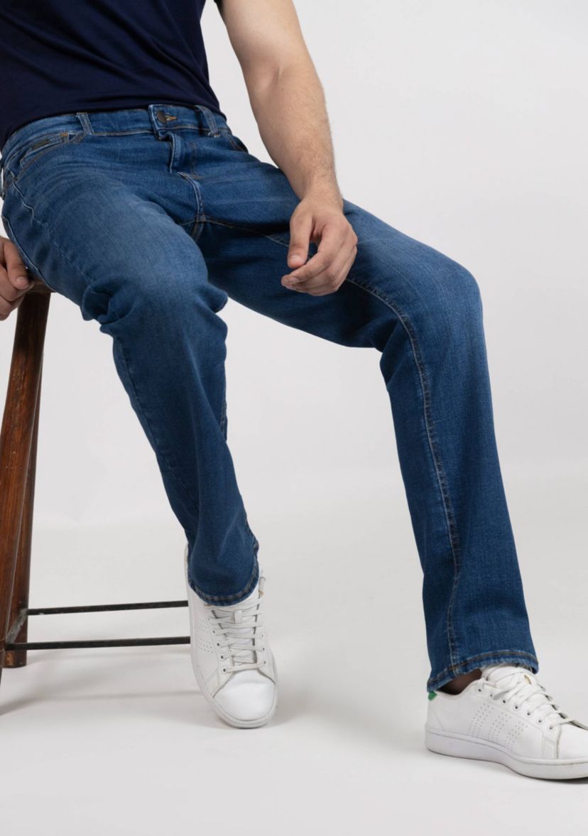 Medium Wash Straight Fit Jeans - Rotary