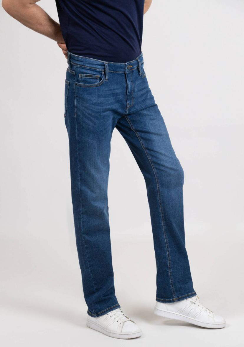 Medium Wash Straight Fit Jeans - Rotary
