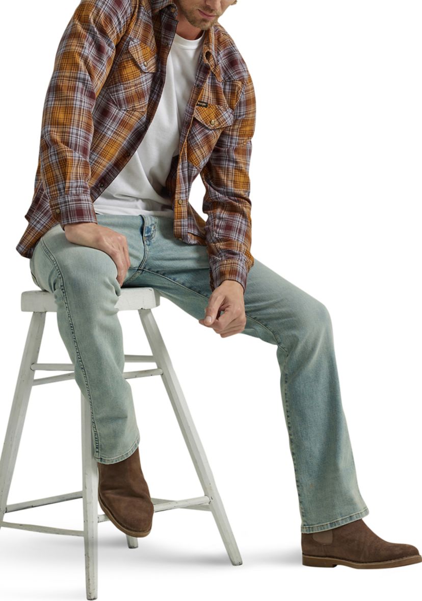 Relaxed Bootcut Jeans 