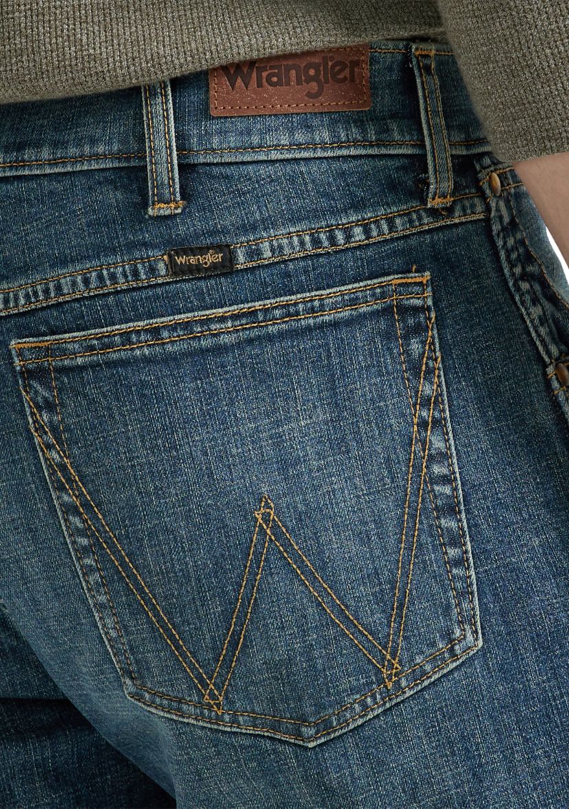   Relaxed Bootcut Jeans 