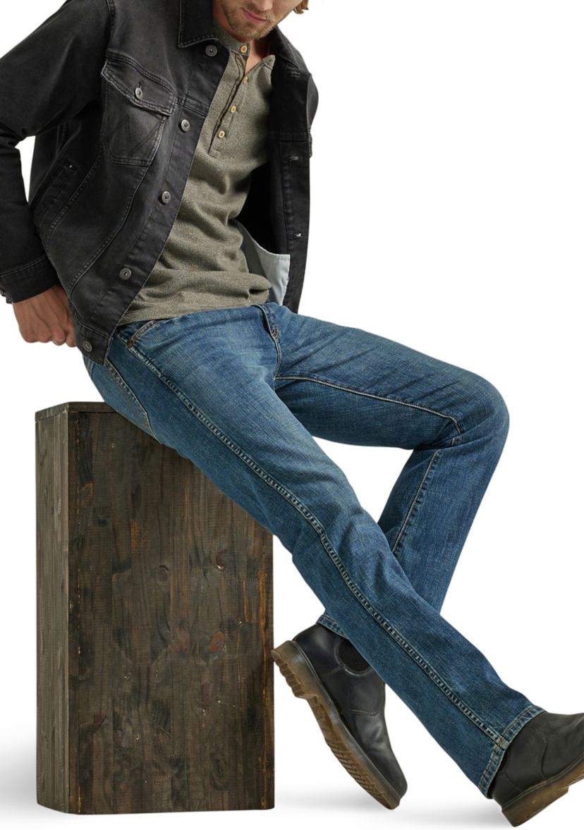   Relaxed Bootcut Jeans 