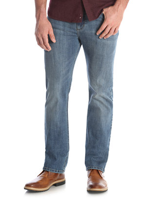 Wrangler® Kabel Regular Fit Jeans | belk