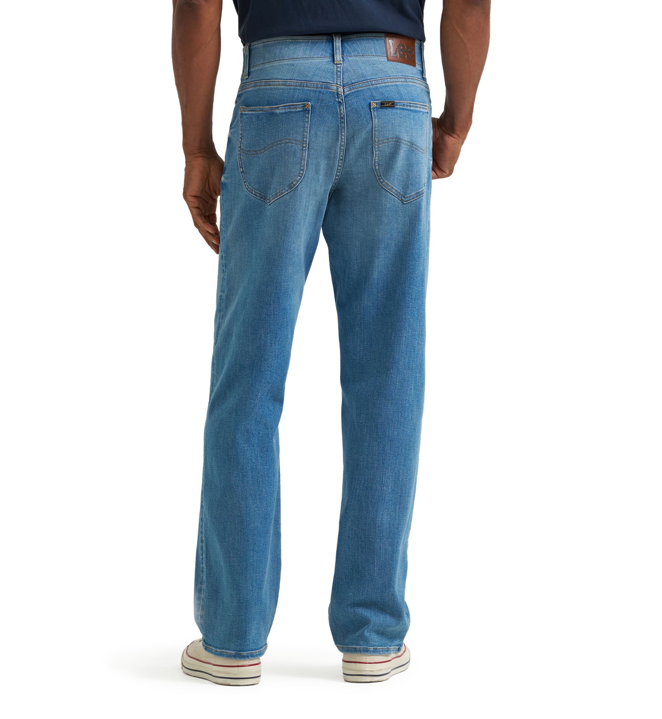 Extreme Motion Loose Fit Jeans