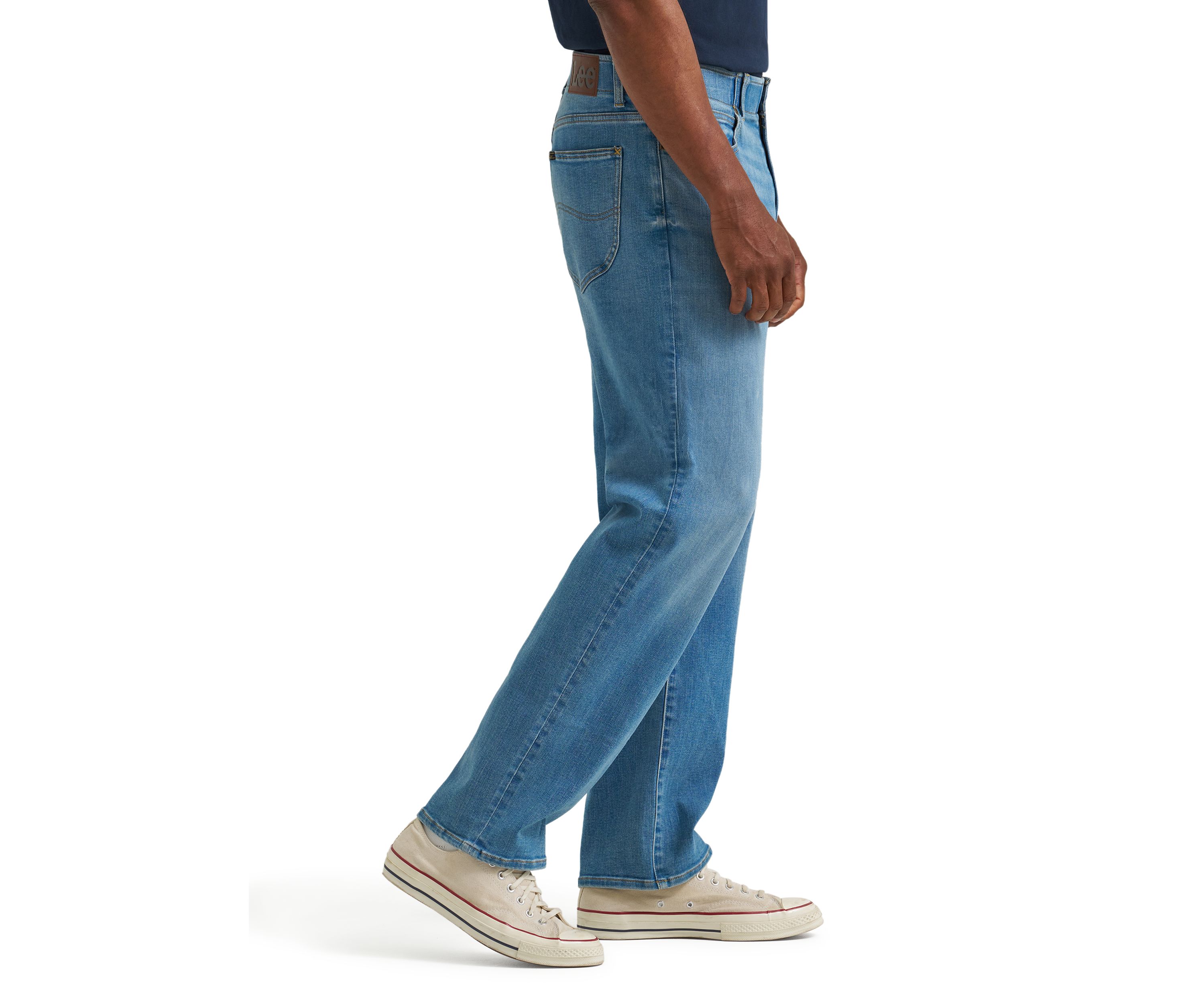 Extreme Motion Loose Fit Jeans