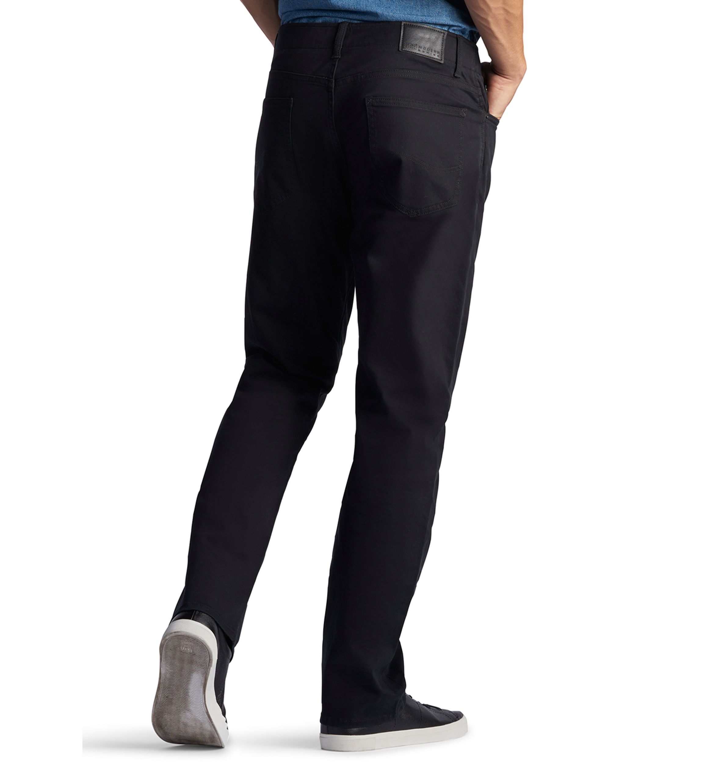 Modern Series Extreme Motion 5-Pocket Jeans