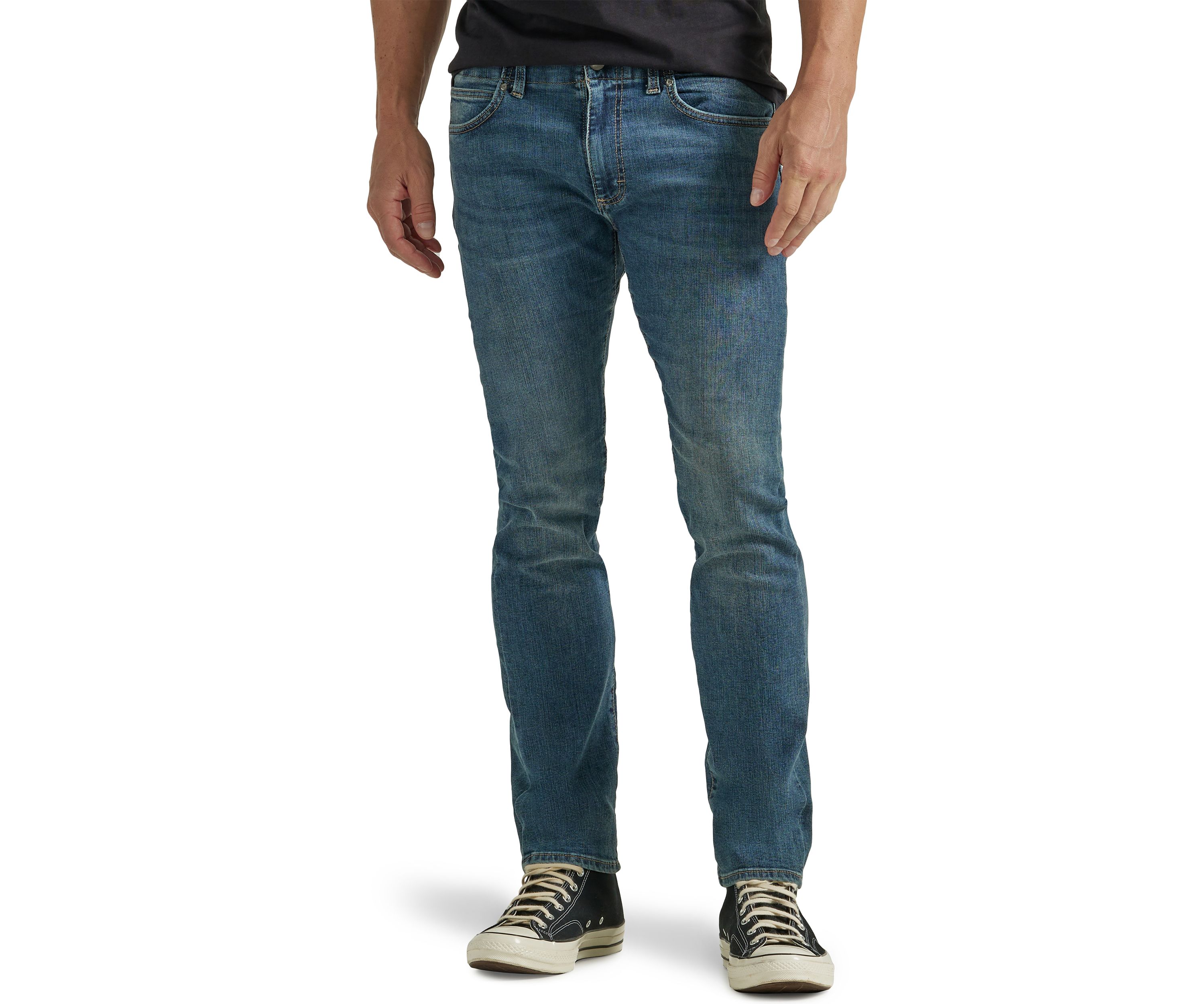 Men’s Extreme Motion Slim Straight Leg Jeans