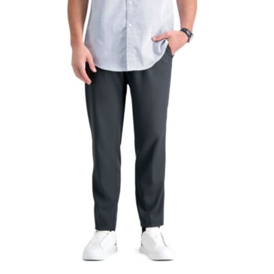 Haggar Men's The Active Seriesâ¢ 365 Modern Slim Fit Flat Front Pant, Grey, 32 x 32
