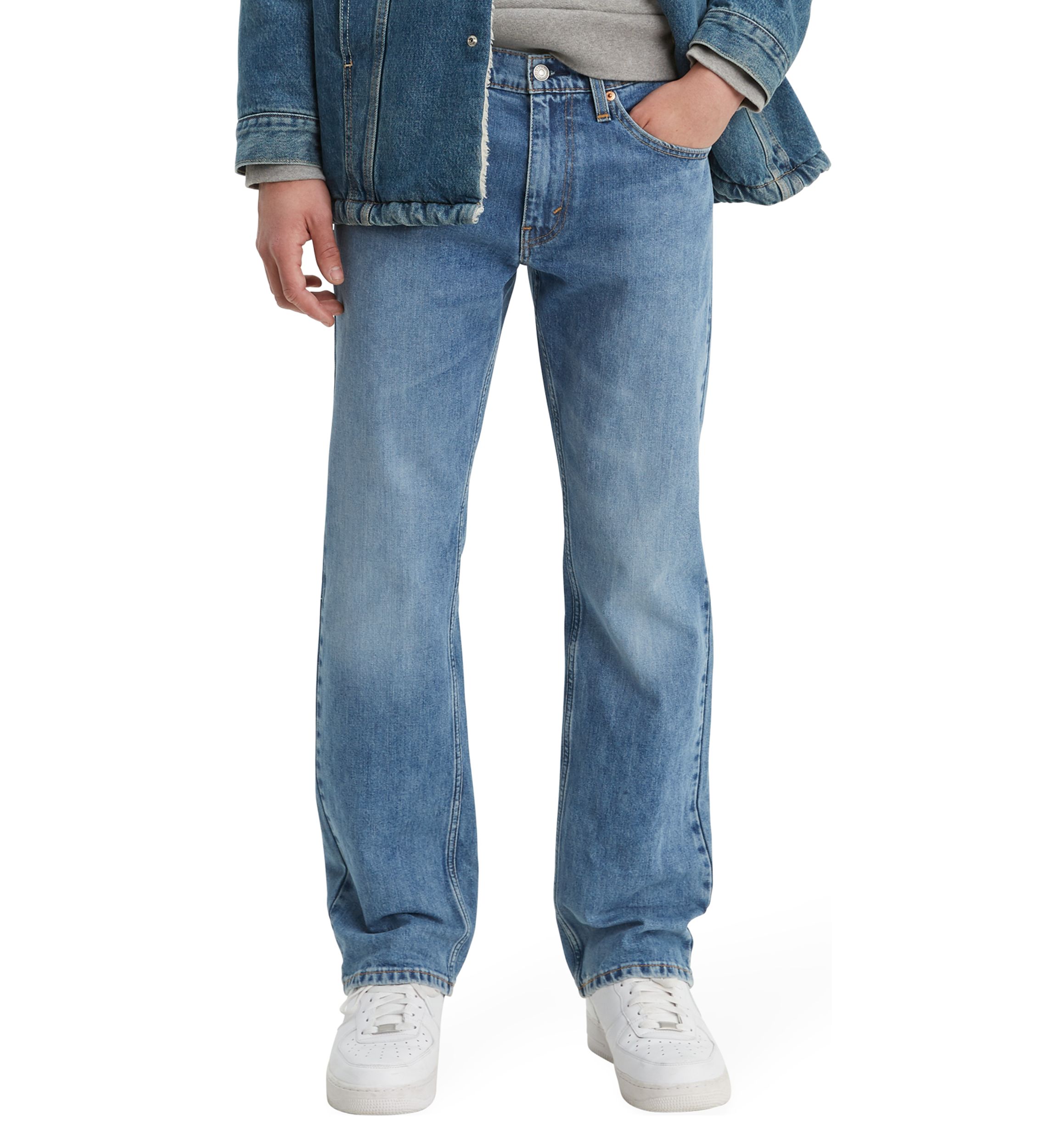 559® Relaxed Straight Fit Jeans