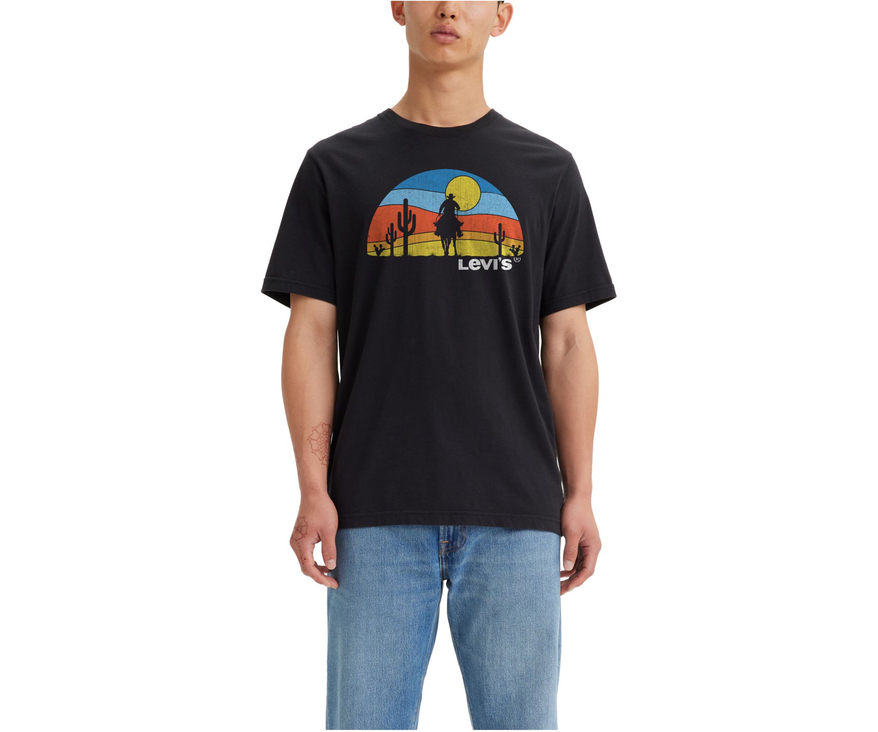 Levi's® Short Sleeve Relaxed Fit Sunset Rider Graphic T-Shirt | Belk