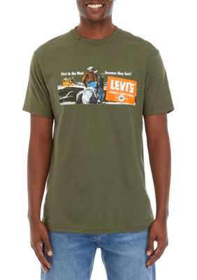 Levi's Men's Short Sleeve Relaxed Fit Desert Scene Graphic T-Shirt, XL